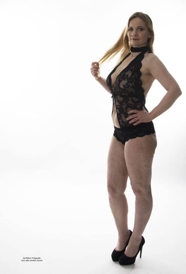 digital artist Kim fashion  photo