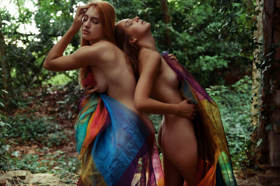 photographer Phovid nudeart fine art  photo