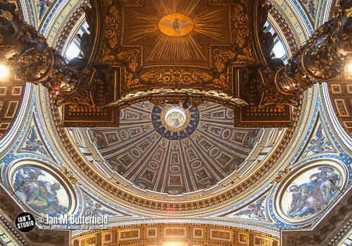 photographer ianbutty architecture  photo taken at St Peter's, Rome